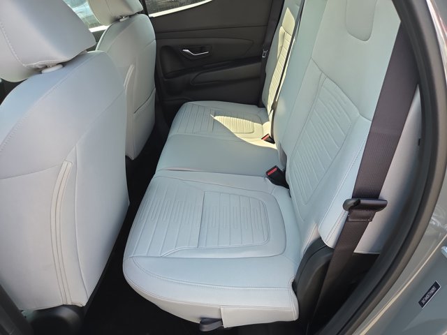 2026 Hyundai Santa Cruz SE Image 5 of 12