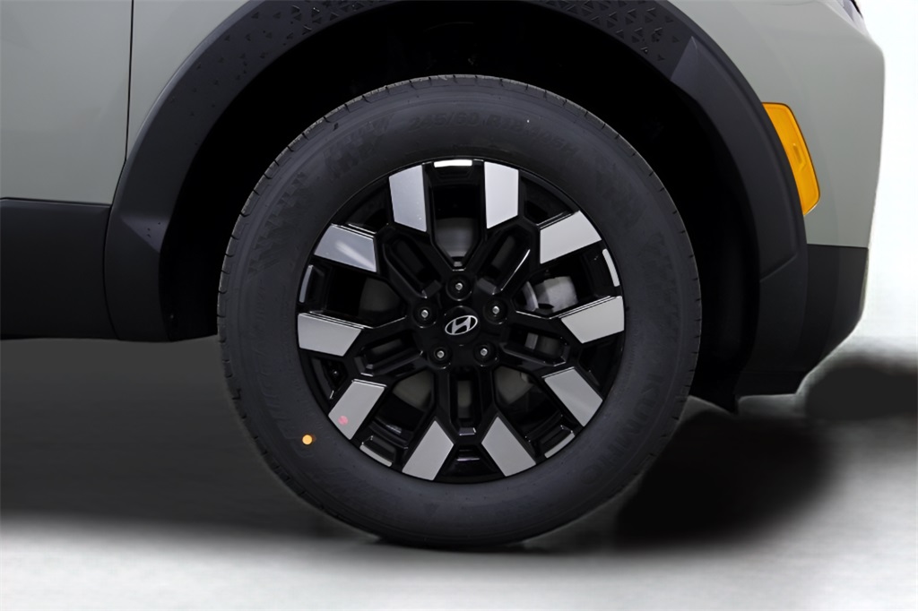 2026 Hyundai Santa Cruz SE Image 9 of 32