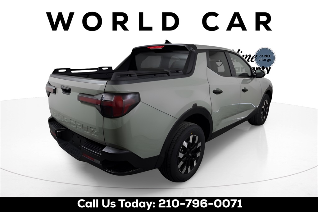 2026 Hyundai Santa Cruz SE Image 5 of 32