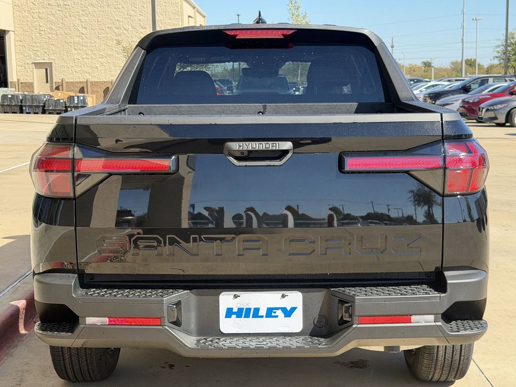2026 Hyundai Santa Cruz SE Image 6 of 27