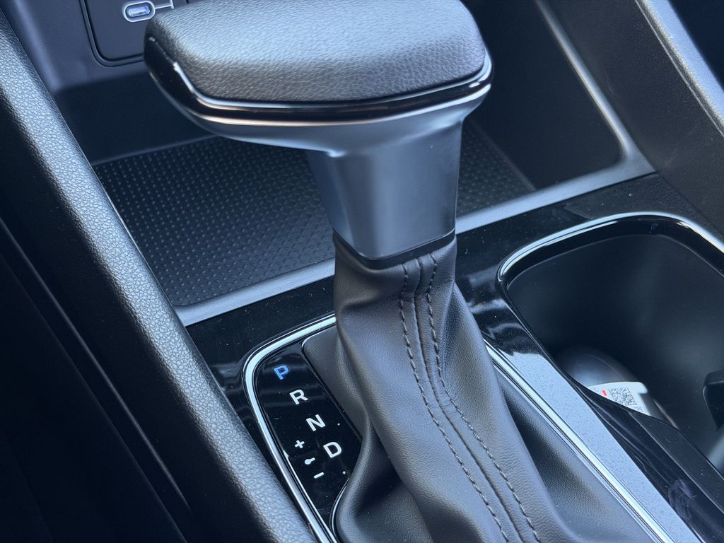 2026 Hyundai Santa Cruz SE Image 17 of 27