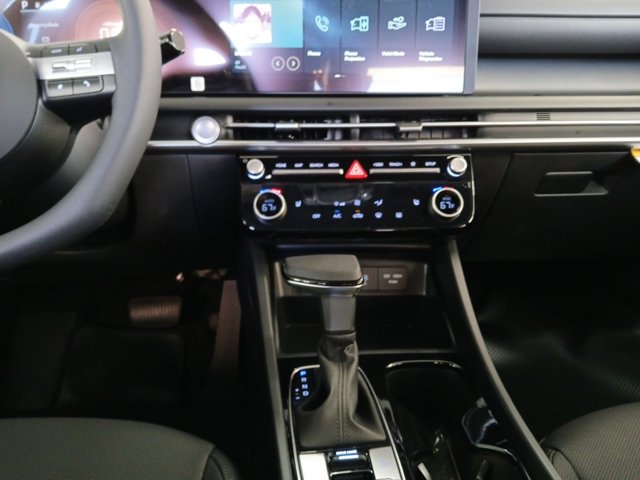 2026 Hyundai Santa Cruz SE Image 19 of 21