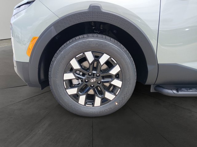 2026 Hyundai Santa Cruz SE Image 9 of 16