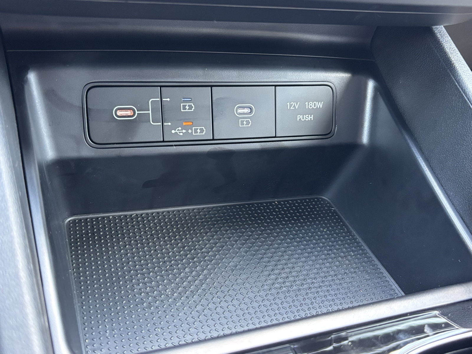 2026 Hyundai Santa Cruz SE Image 20 of 23