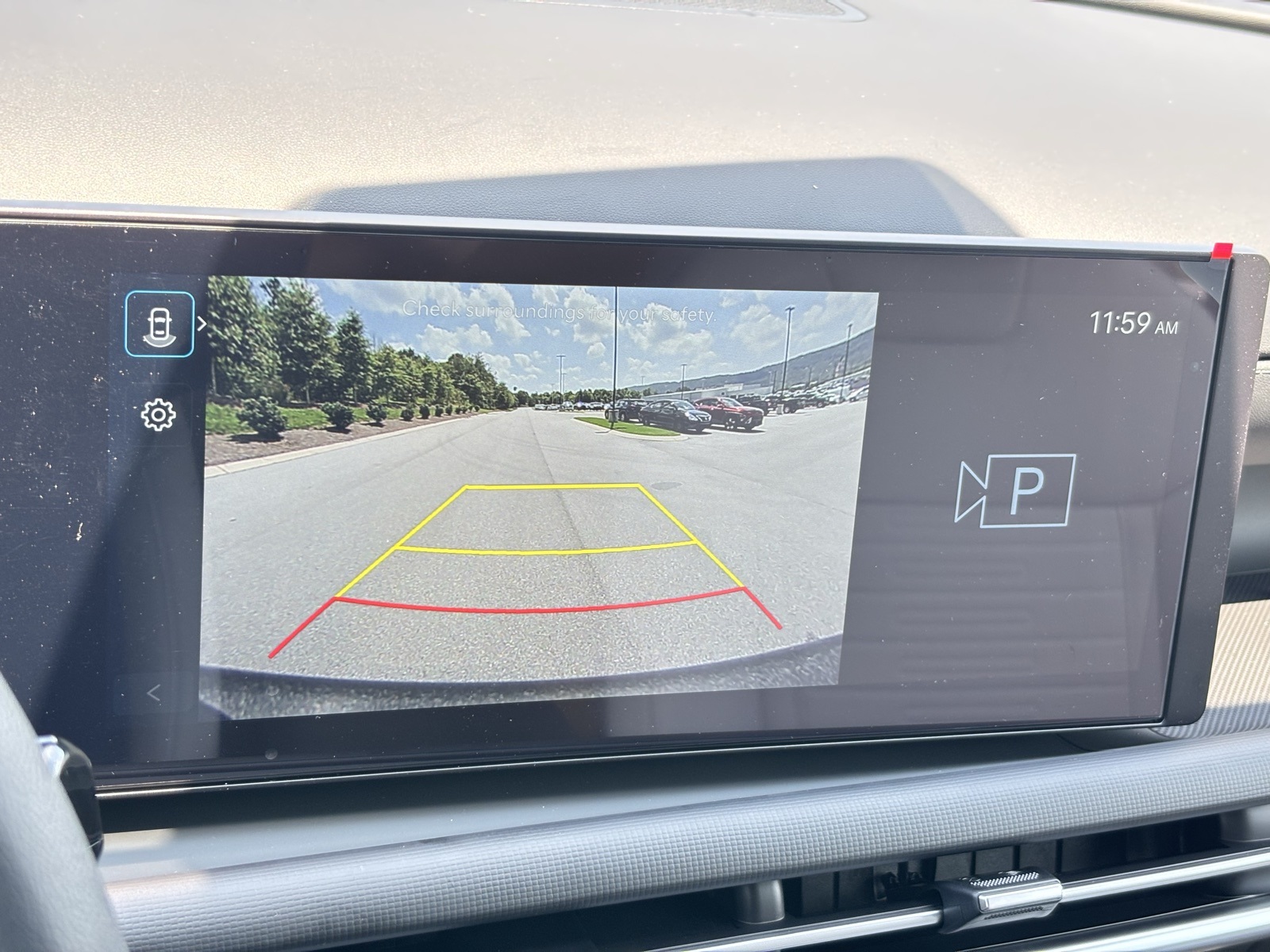 2026 Hyundai Santa Cruz SE Image 16 of 23