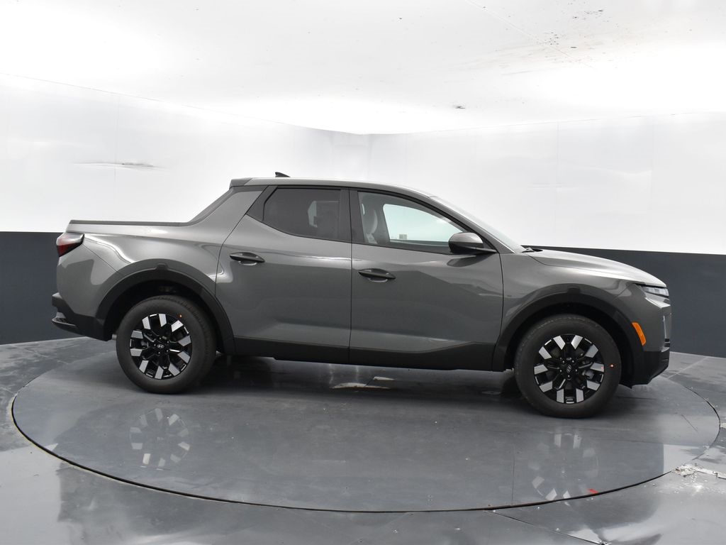 2026 Hyundai Santa Cruz SE Image 13 of 41