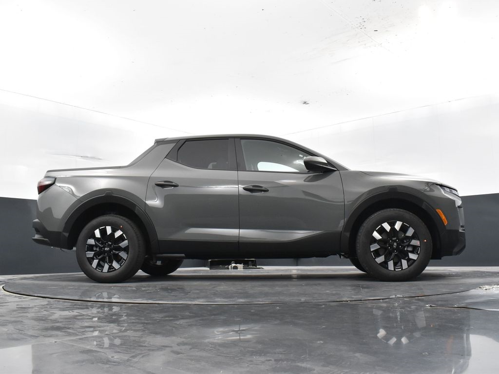 2026 Hyundai Santa Cruz SE Image 15 of 41