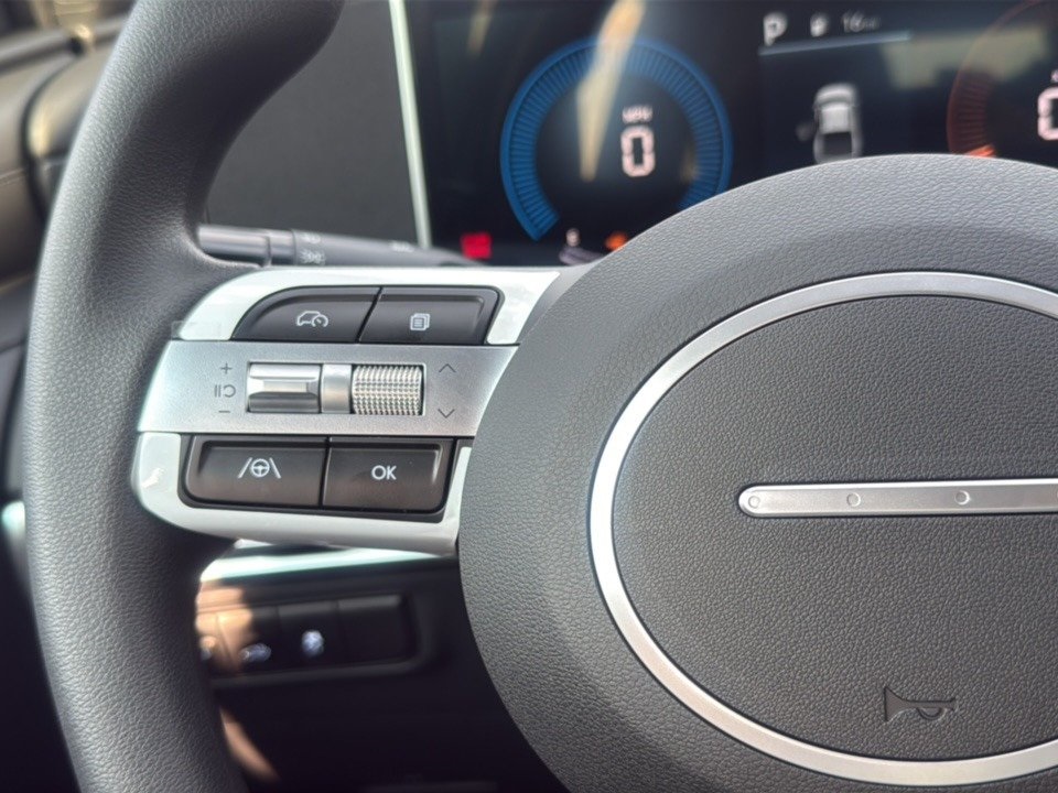 2026 Hyundai Santa Cruz SEL Image 23 of 25