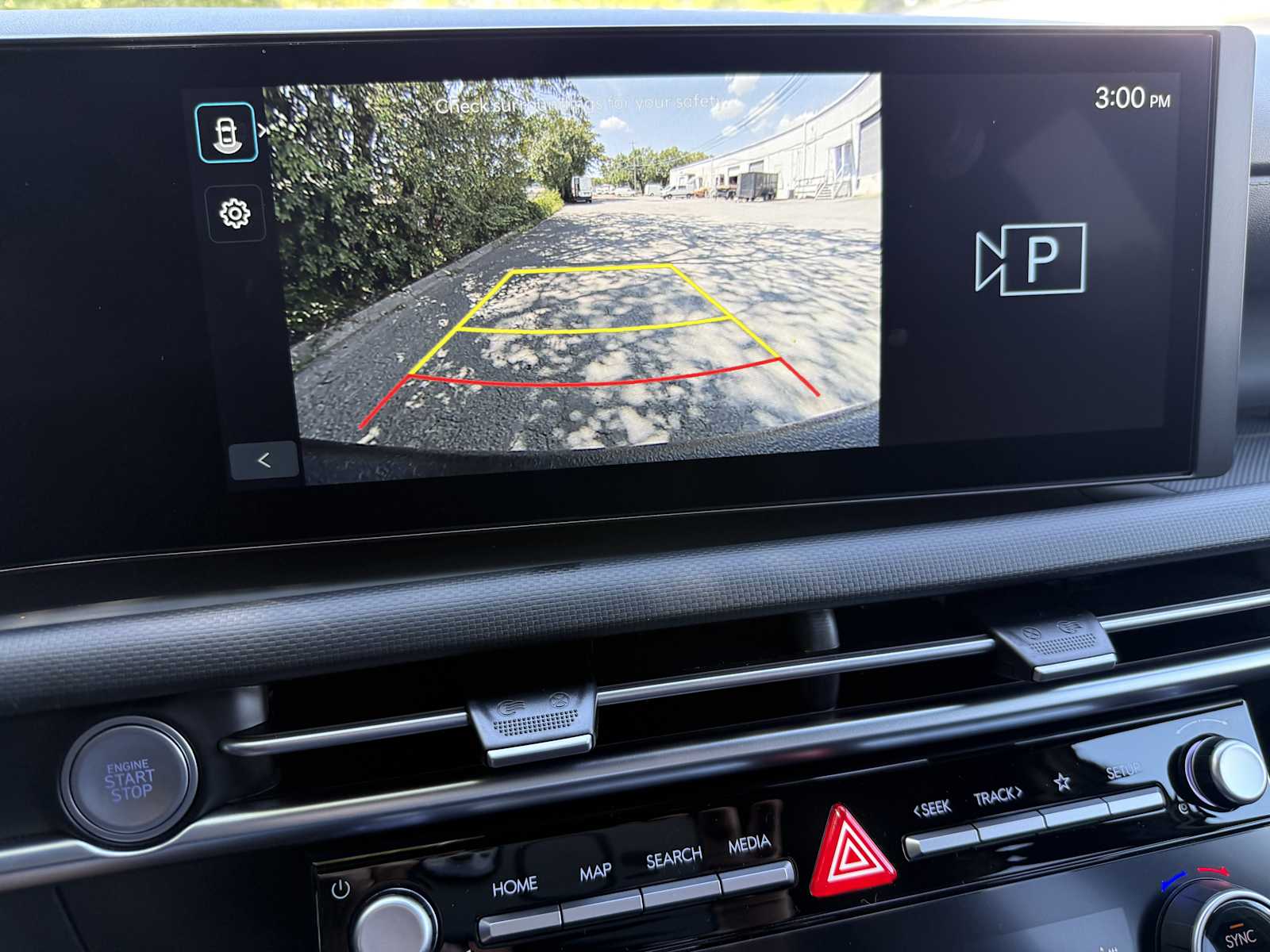 2026 Hyundai Santa Cruz SEL Image 16 of 27