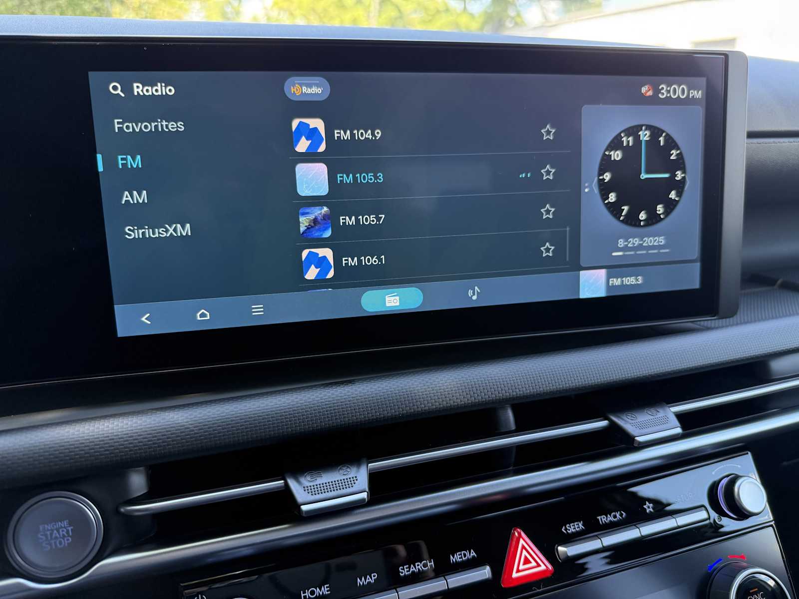 2026 Hyundai Santa Cruz SEL Image 15 of 27