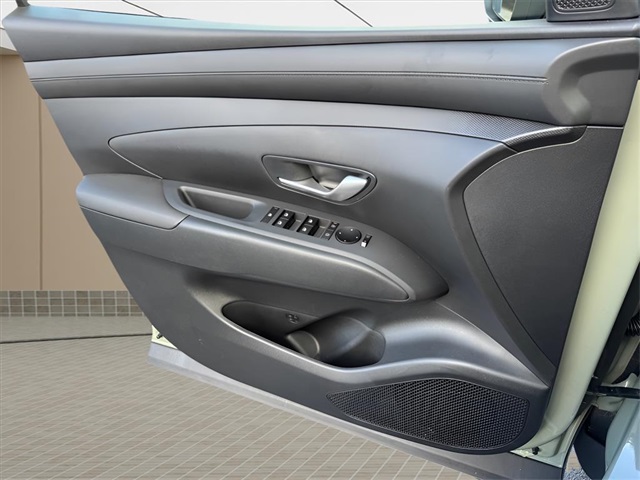 2026 Hyundai Santa Cruz SEL Image 16 of 22