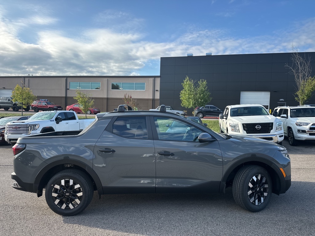 2026 Hyundai Santa Cruz SEL Image 4 of 23