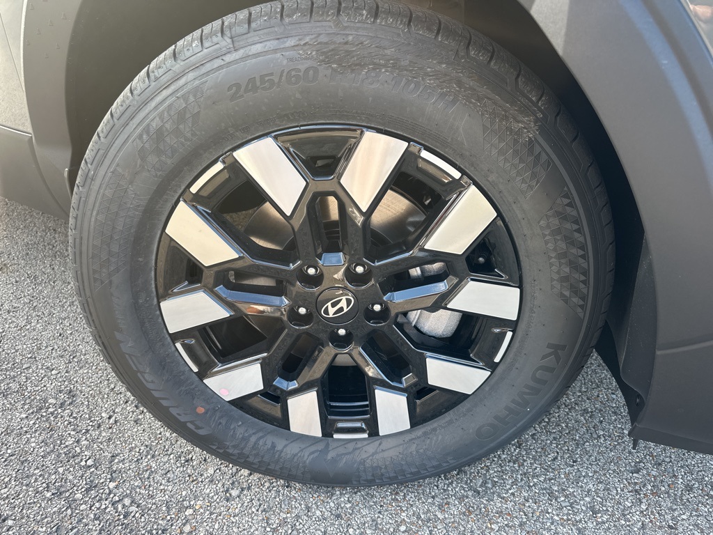 2026 Hyundai Santa Cruz SEL Image 8 of 23