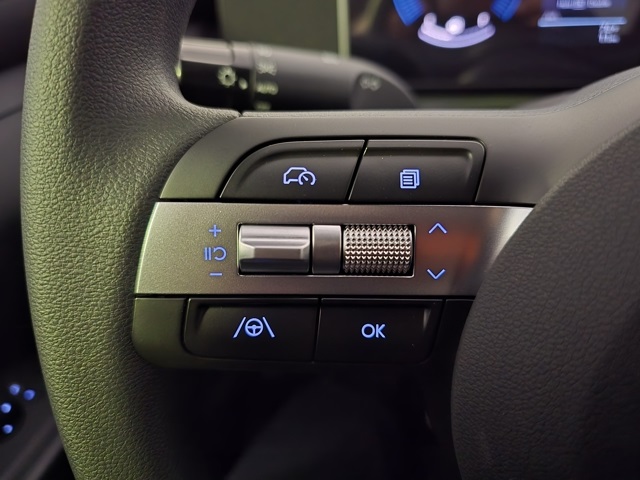 2026 Hyundai Santa Cruz SEL Image 16 of 21