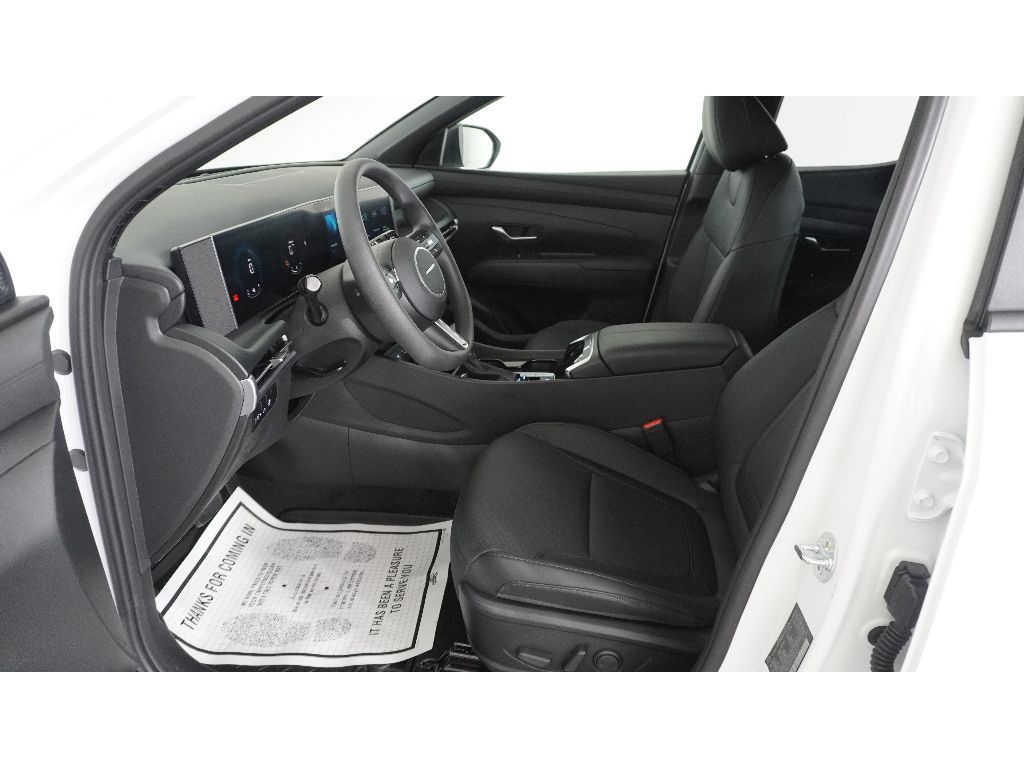 2026 Hyundai Santa Cruz SEL Image 8 of 12