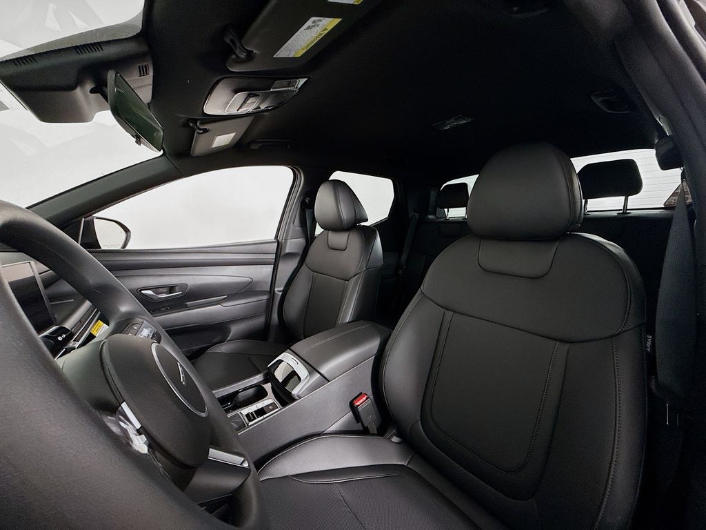 2026 Hyundai Santa Cruz SEL Image 14 of 30