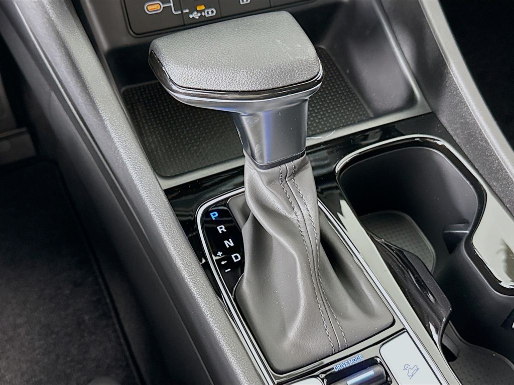 2026 Hyundai Santa Cruz SEL Image 23 of 30