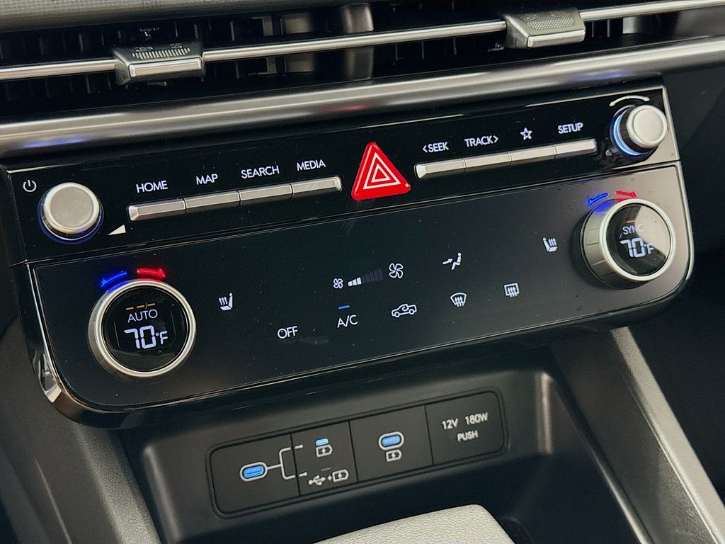 2026 Hyundai Santa Cruz SEL Image 23 of 30