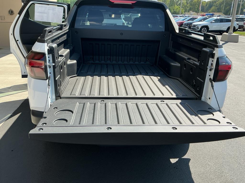 2026 Hyundai Santa Cruz SEL Image 10 of 20