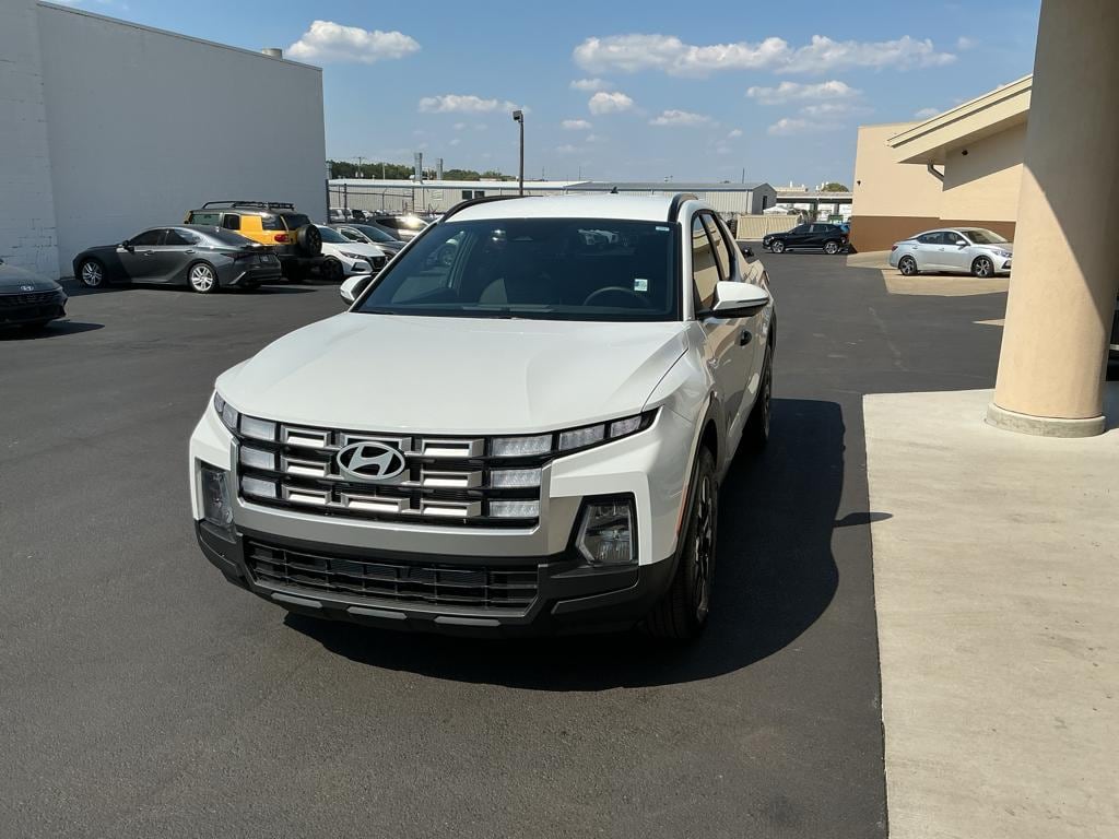 2026 Hyundai Santa Cruz SEL Image 2 of 20