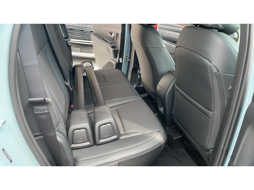 2026 Hyundai Santa Cruz SEL Image 13 of 20