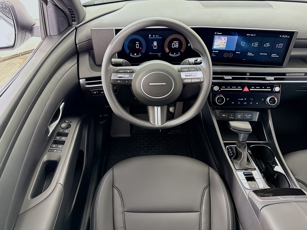 2026 Hyundai Santa Cruz SEL Image 18 of 30