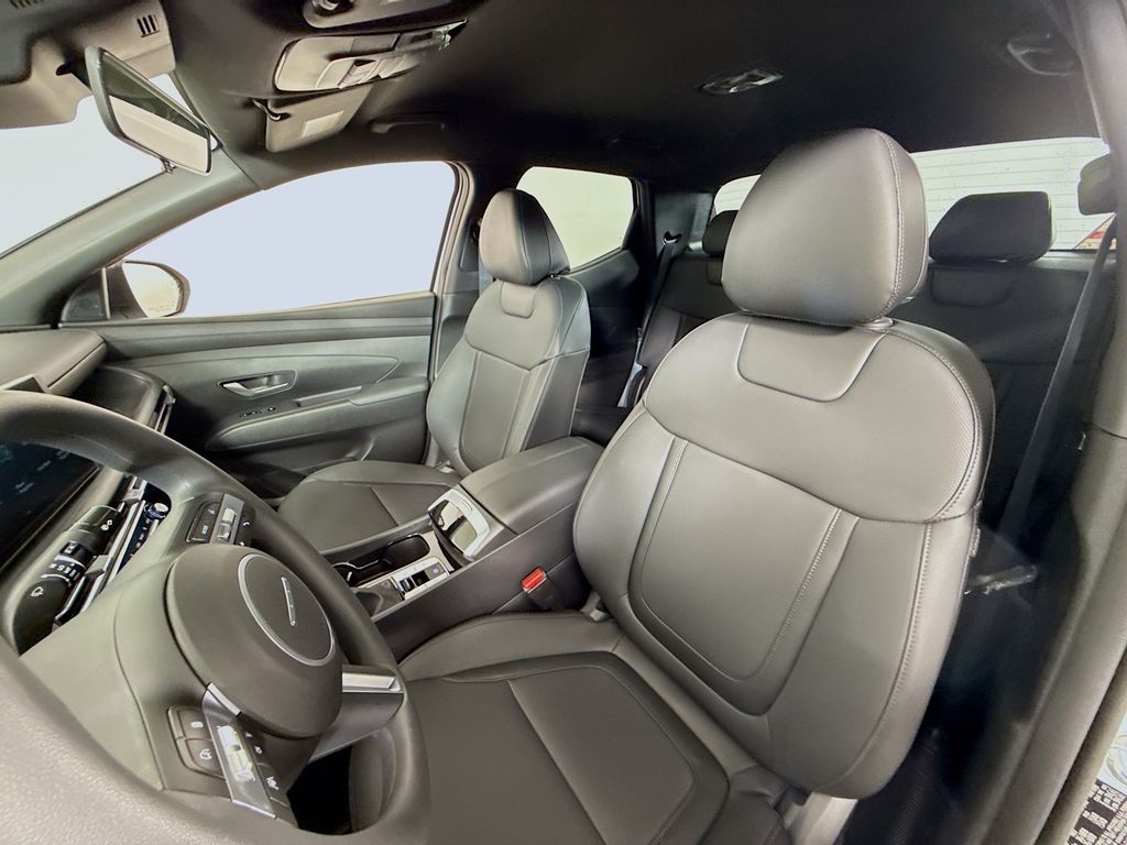 2026 Hyundai Santa Cruz SEL Image 12 of 30