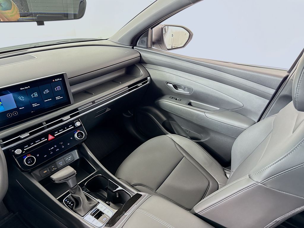 2026 Hyundai Santa Cruz SEL Image 19 of 30