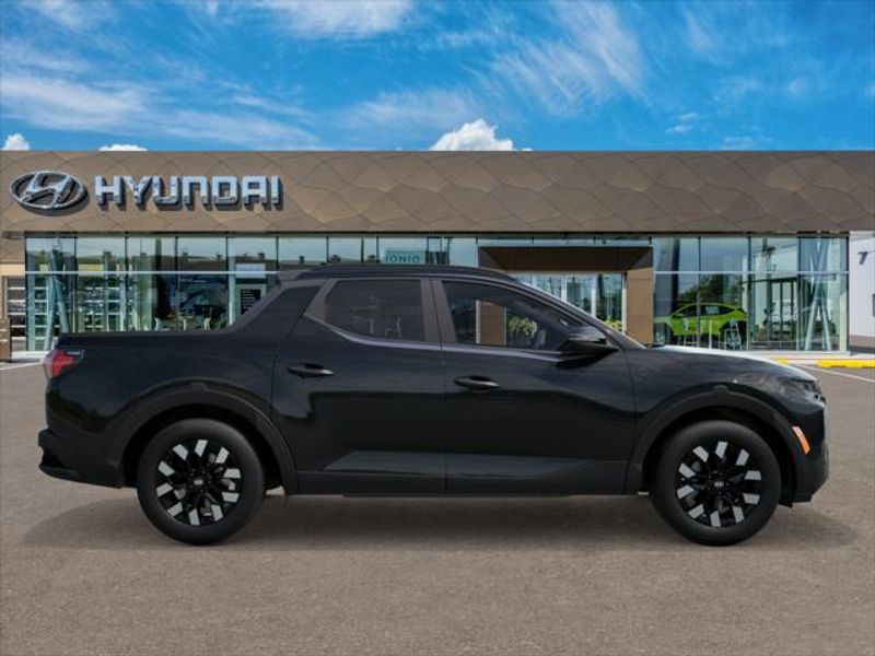 2026 Hyundai Santa Cruz SEL Image 4 of 17