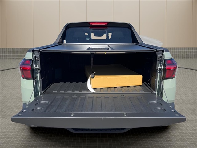 2026 Hyundai Santa Cruz SEL Activity Image 7 of 23