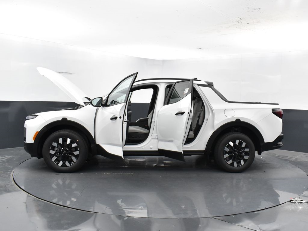 2026 Hyundai Santa Cruz SEL Activity Image 32 of 43