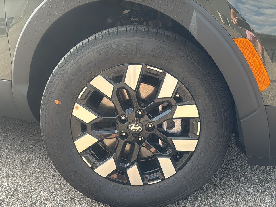 2026 Hyundai Santa Cruz SEL Activity Image 8 of 24