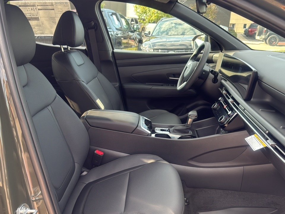 2026 Hyundai Santa Cruz SEL Activity Image 9 of 24