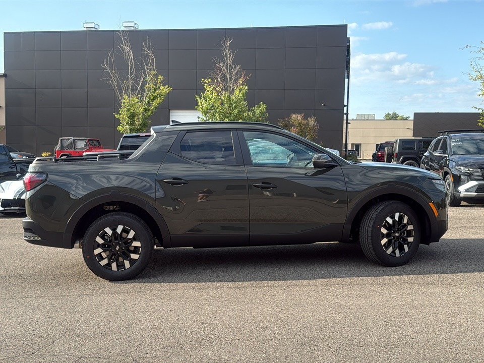 2026 Hyundai Santa Cruz SEL Activity Image 3 of 24