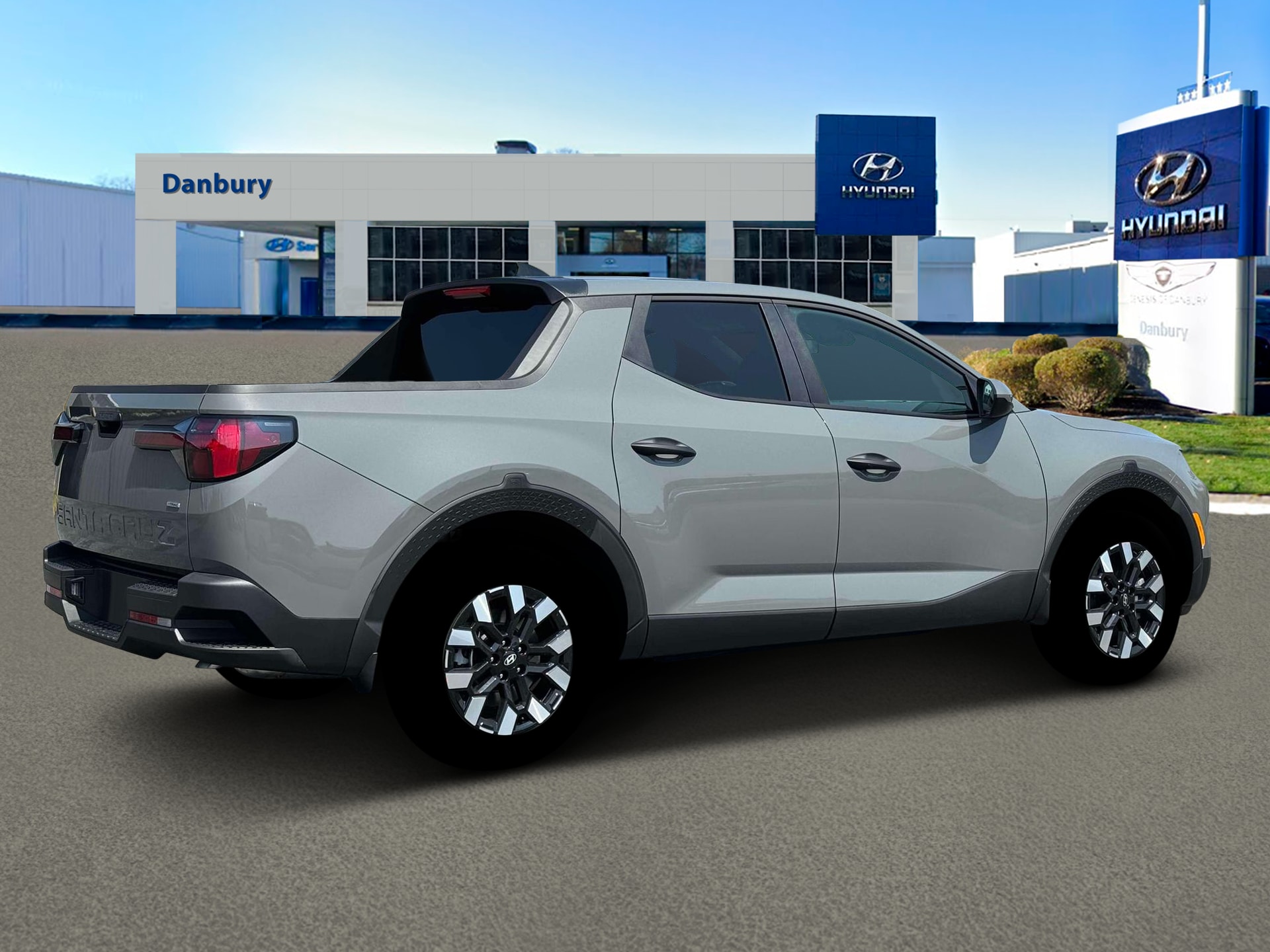 2026 Hyundai Santa Cruz SE Image 7 of 19