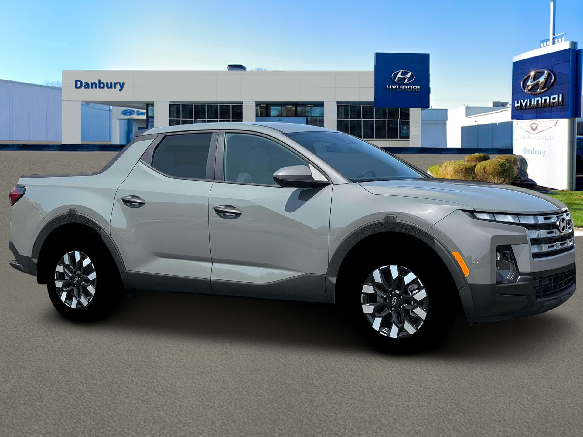 2026 Hyundai Santa Cruz SE Image 4 of 19