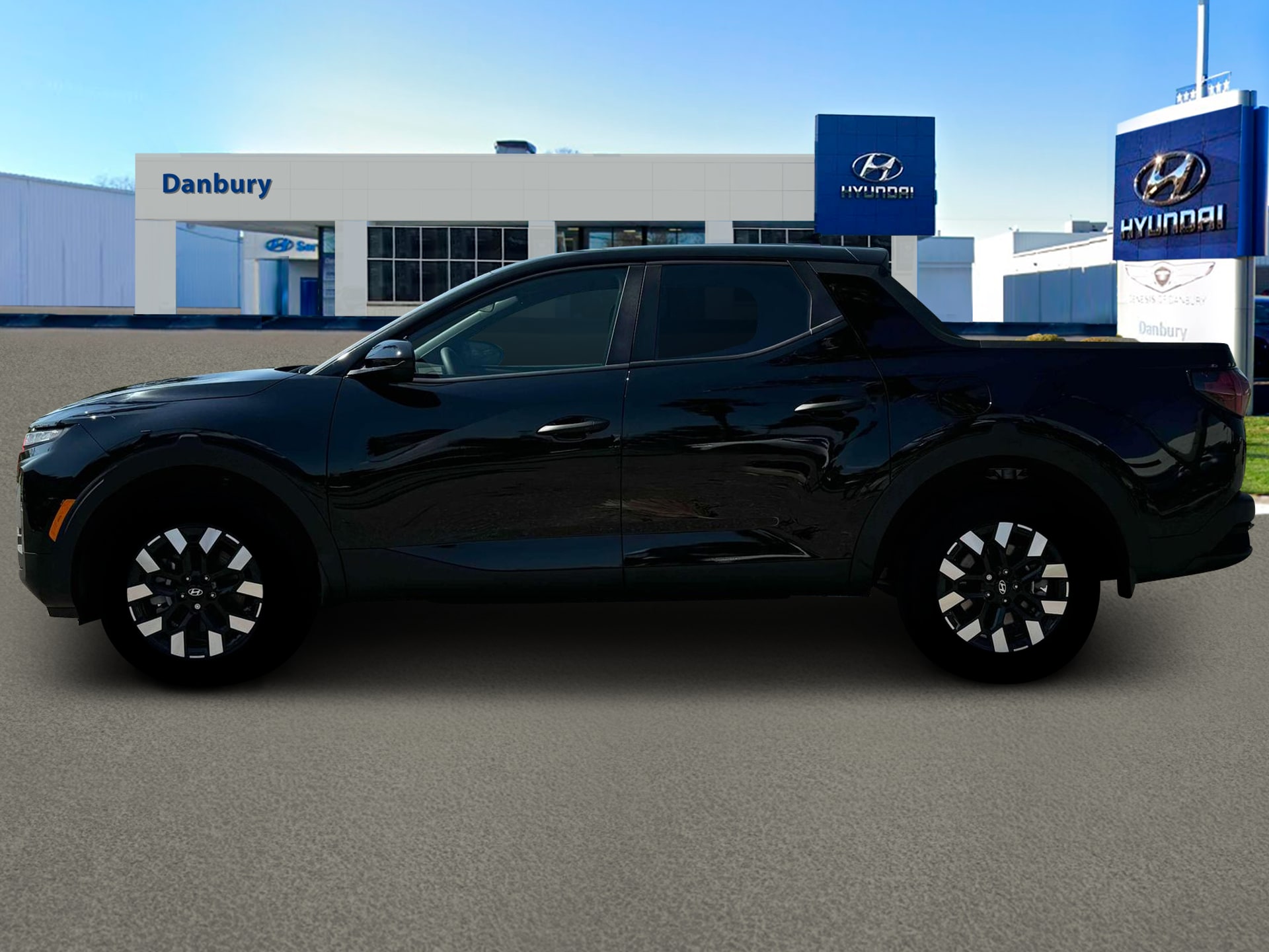 2026 Hyundai Santa Cruz SE Image 12 of 19