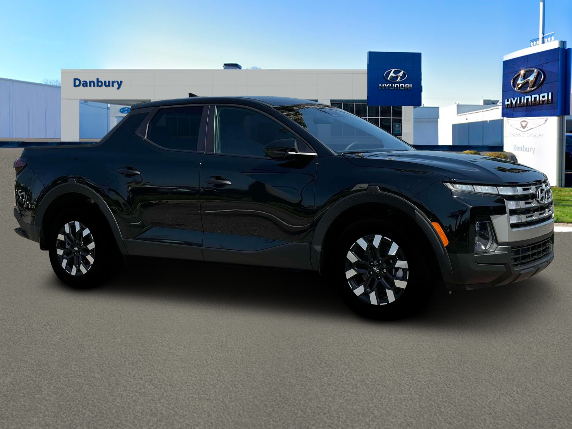 2026 Hyundai Santa Cruz SE Image 5 of 19