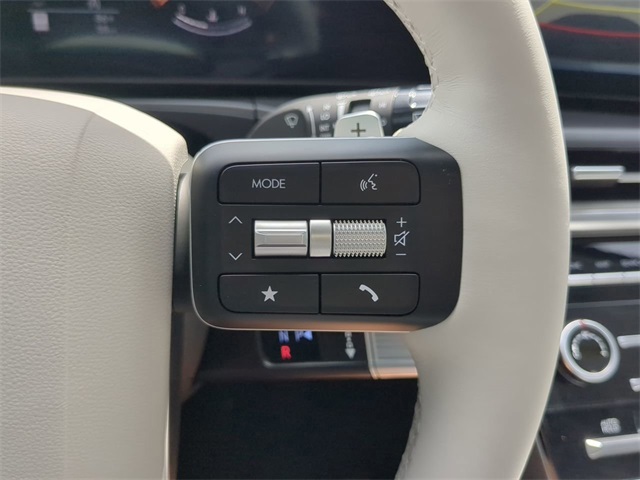 2026 Hyundai Santa Fe SE Image 23 of 39