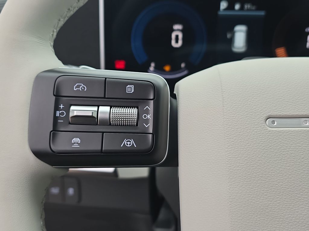 2026 Hyundai Santa Fe SEL Image 26 of 34