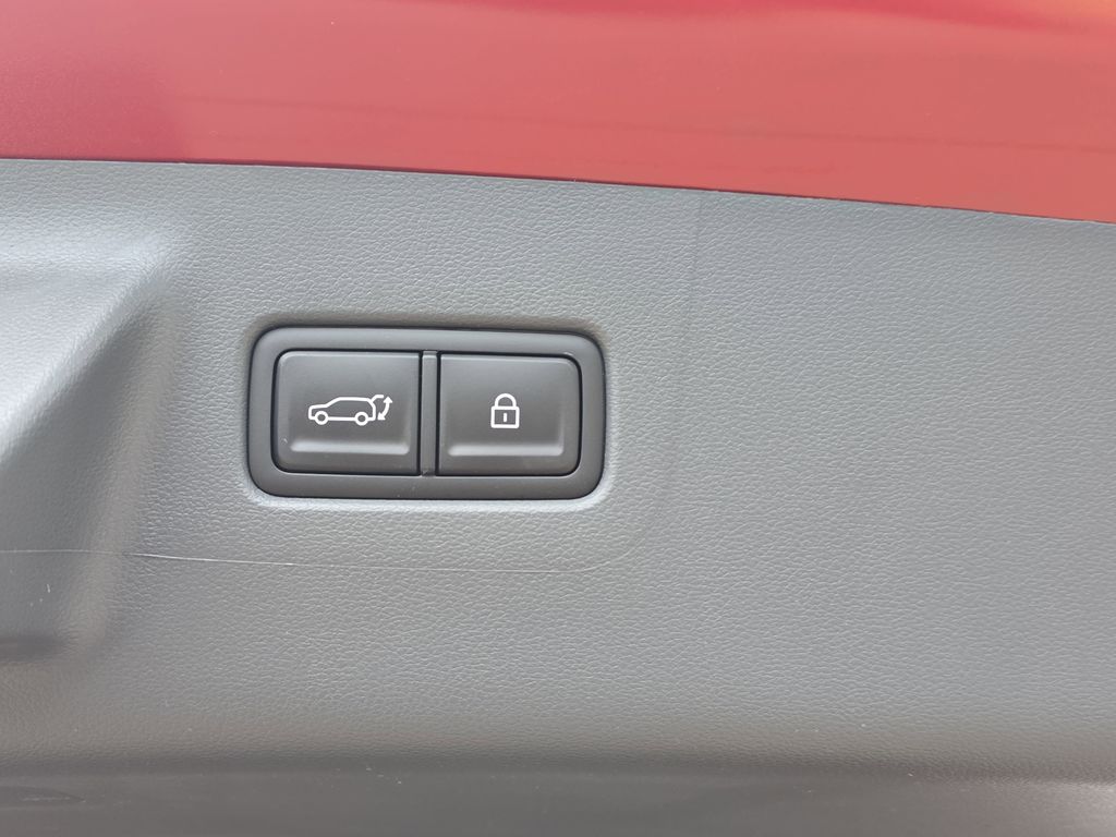 2026 Hyundai Santa Fe SEL Image 30 of 34