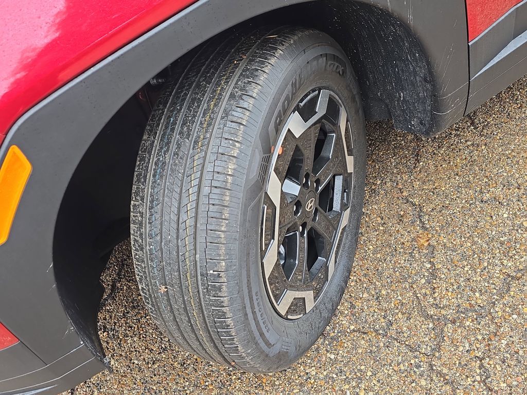 2026 Hyundai Santa Fe SEL Image 11 of 34