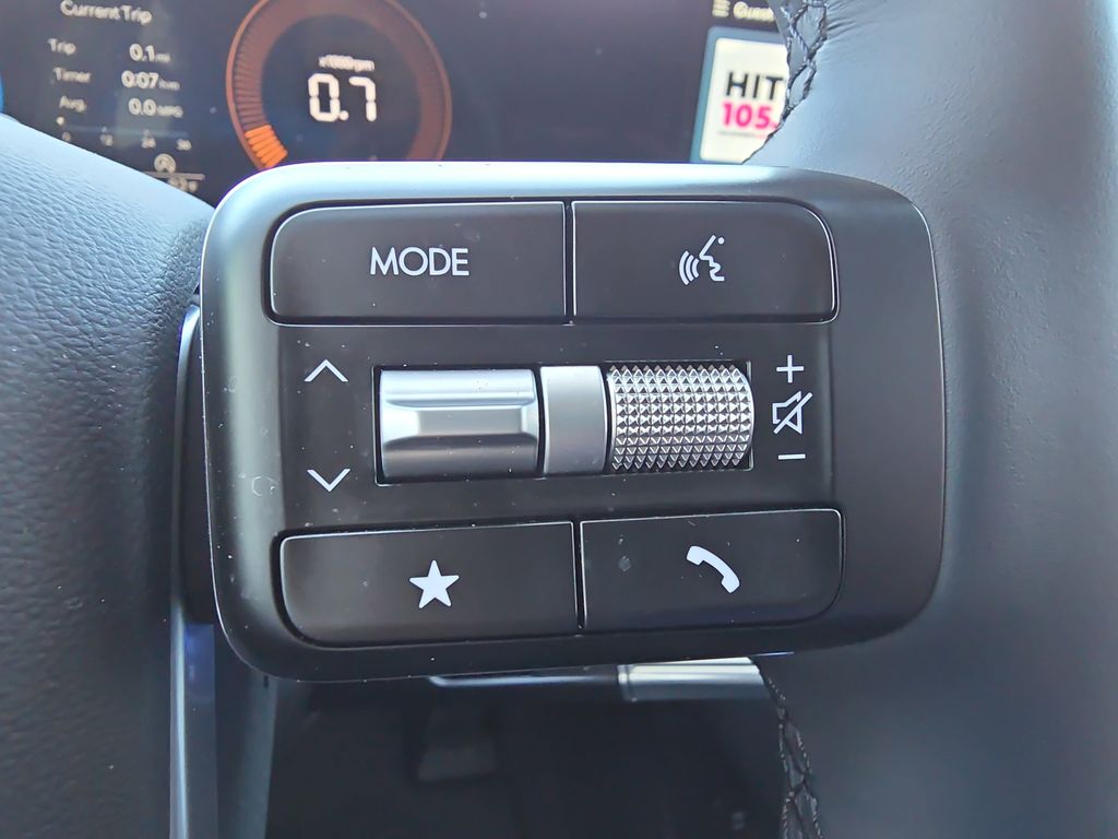 2026 Hyundai Santa Fe SEL Image 28 of 35