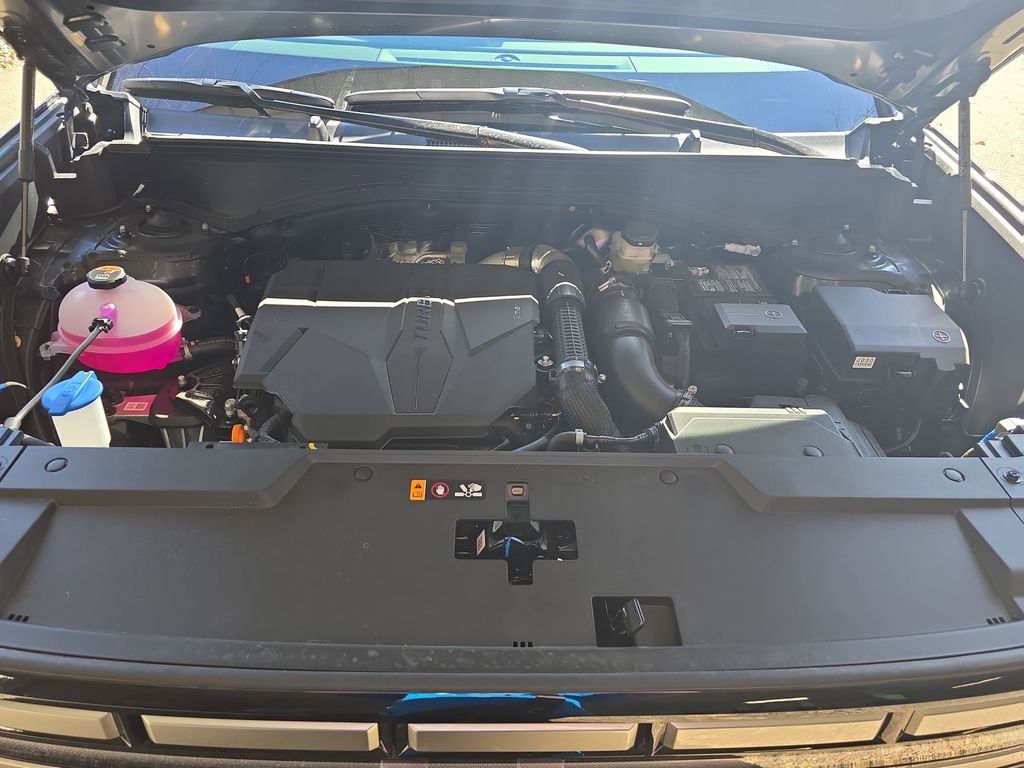 2026 Hyundai Santa Fe SEL Image 9 of 35