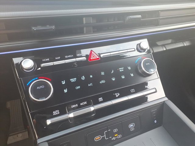 2026 Hyundai Santa Fe XRT Image 14 of 25