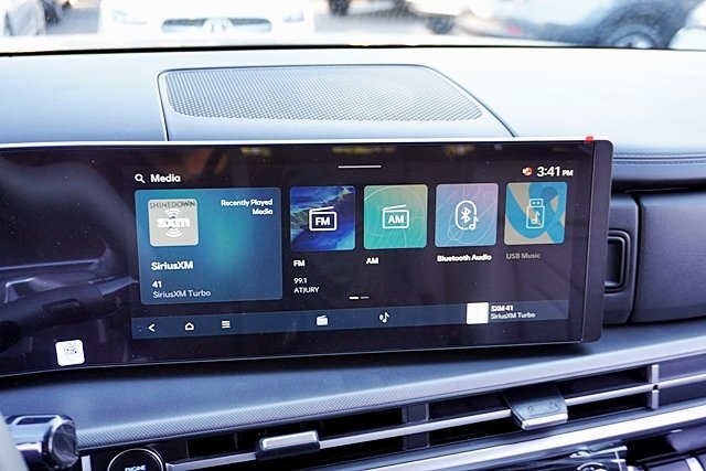 2026 Hyundai Santa Fe Hybrid SEL Image 27 of 41