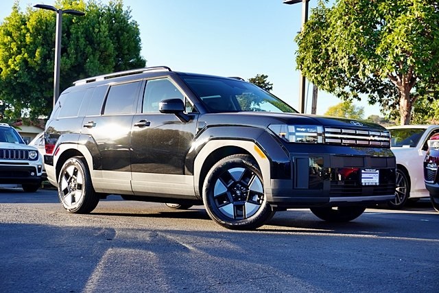 2026 Hyundai Santa Fe Hybrid SEL Image 4 of 41