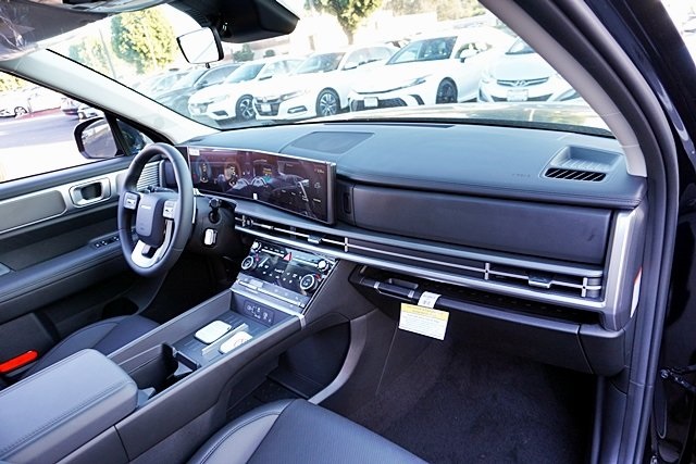 2026 Hyundai Santa Fe Hybrid SEL Image 19 of 41