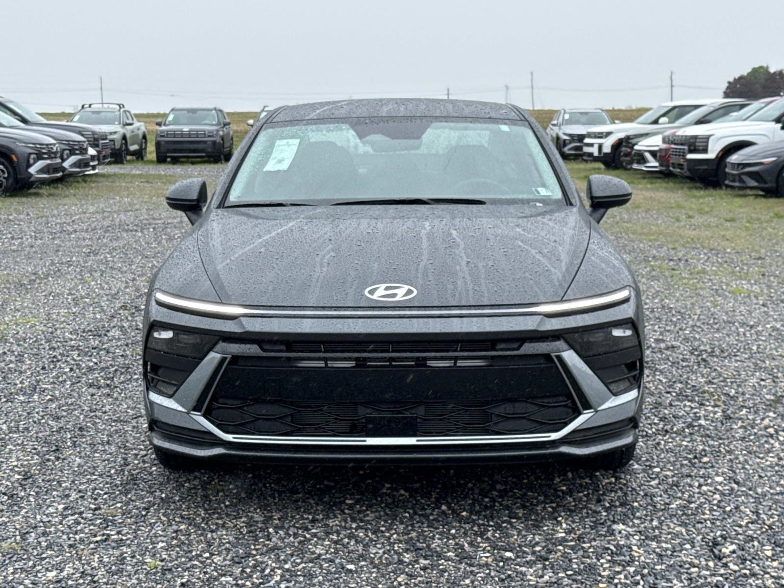 2026 Hyundai Sonata SE Image 2 of 19