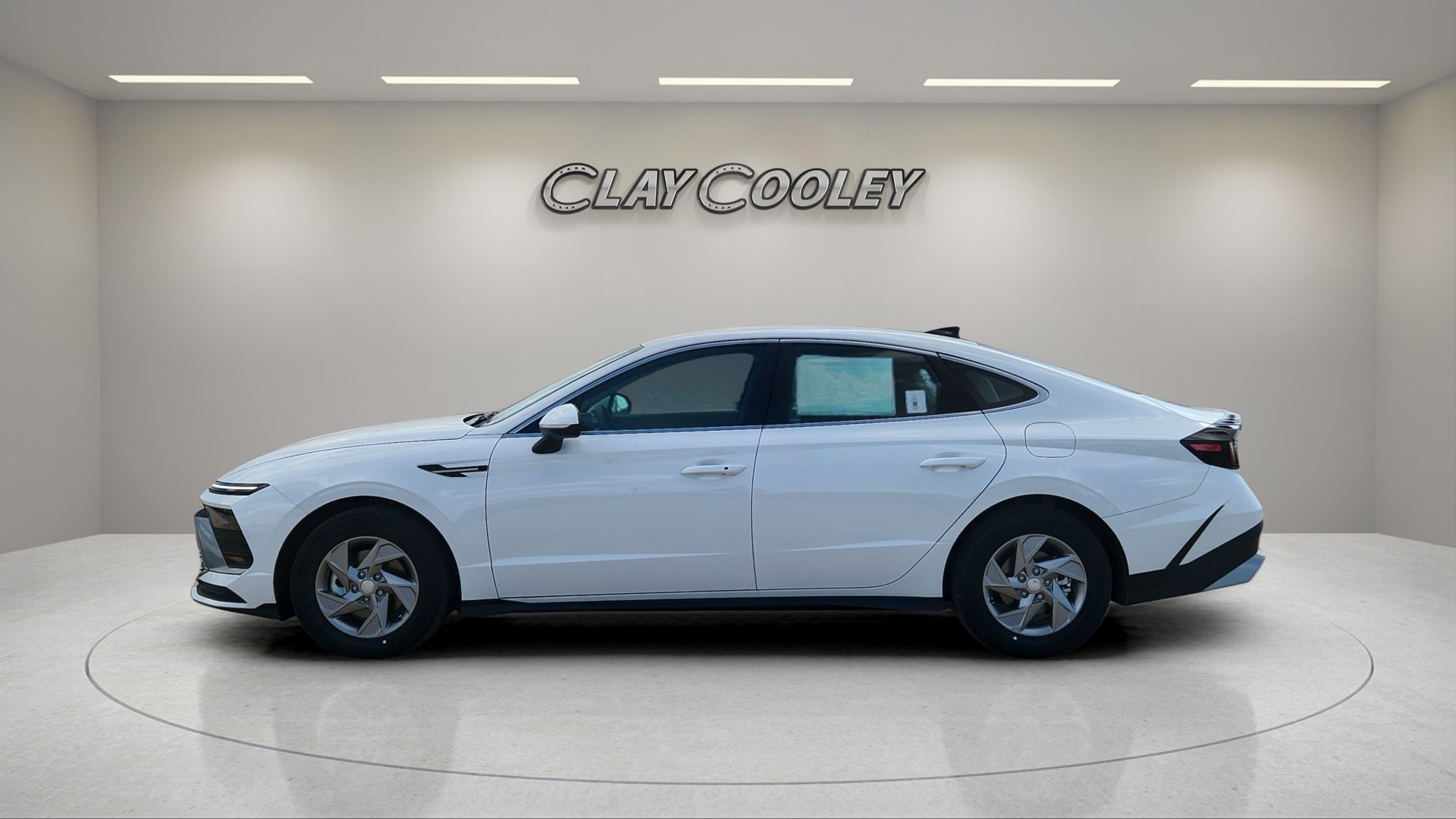 2026 Hyundai Sonata SE Image 8 of 24